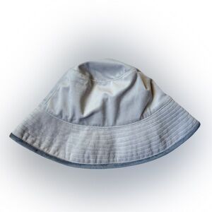 Genie Eugenia Kim Sara Bucket Hat NWT One Size Light Grey/Charcoal